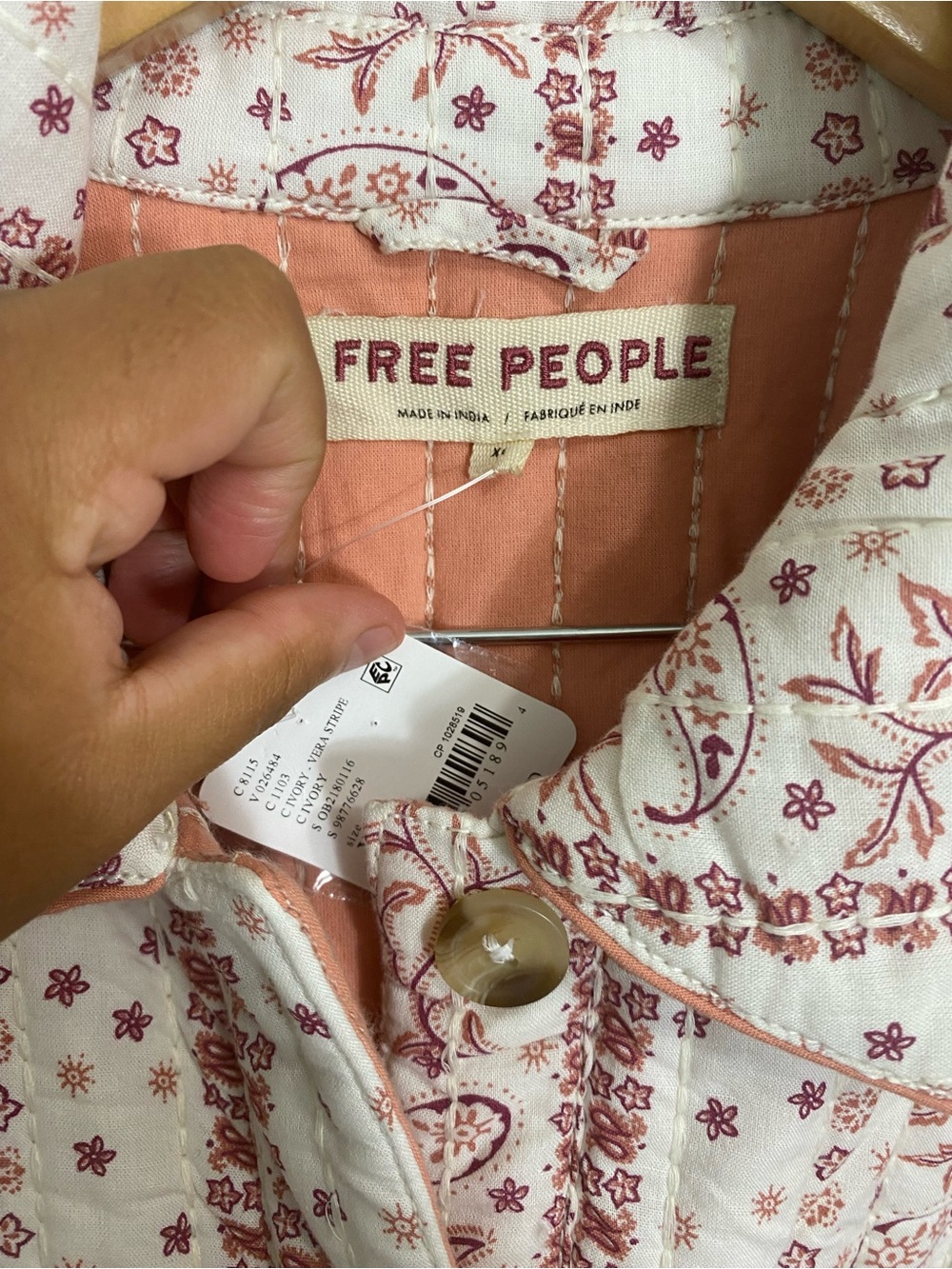 Free People Alexie Jacket Quilted Paisley Floral Ivory Maroon Shacket XL - Picture 3 of 7